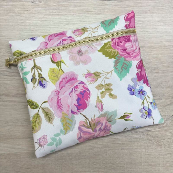 Bolsa Vera Flowers White Mediana